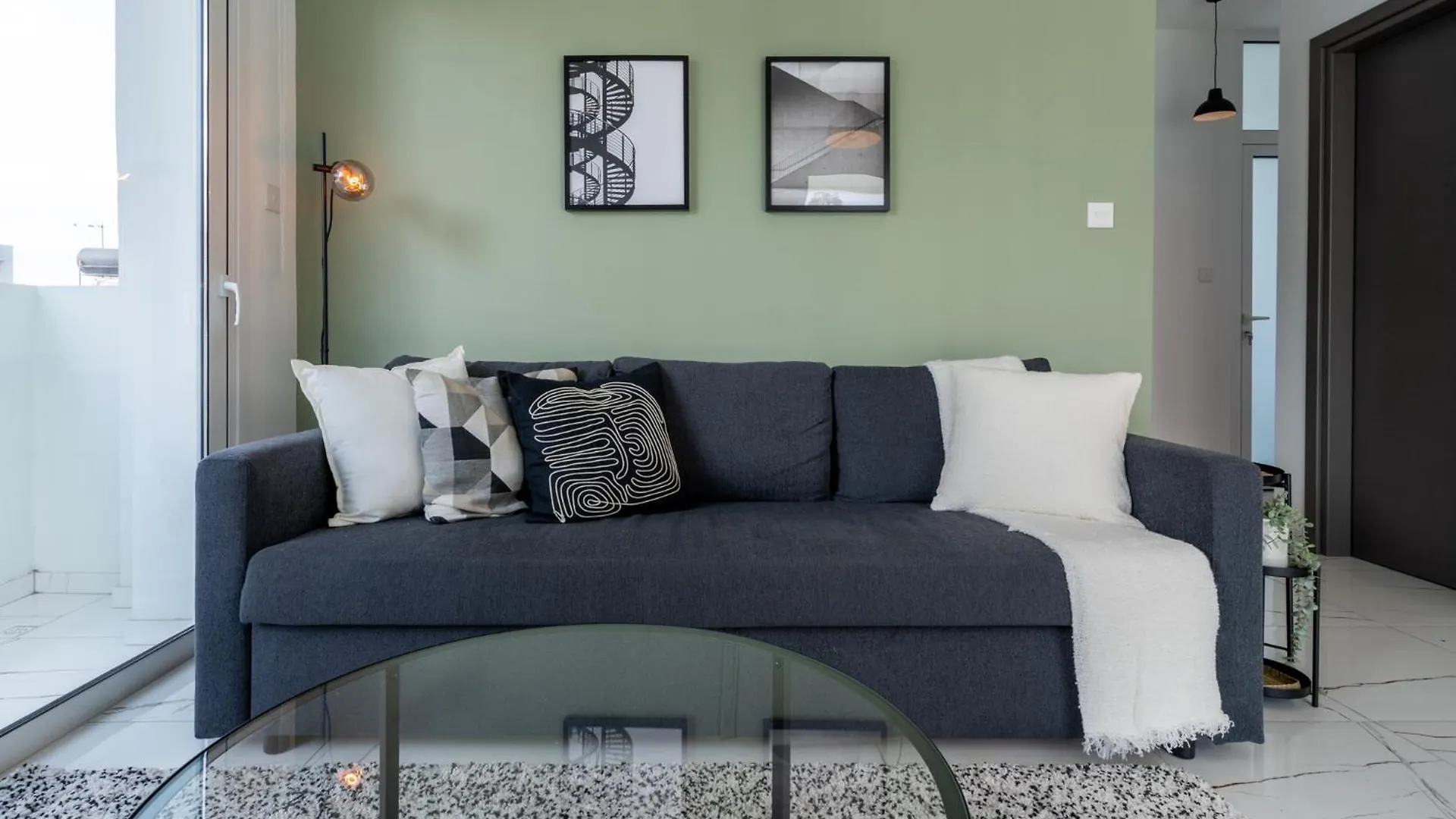 Artemis 1-Bedroom Apartment In Larnaca