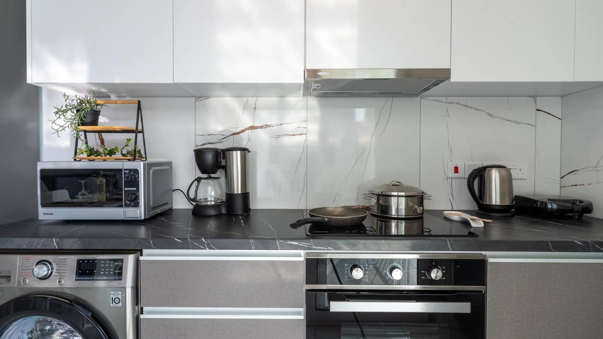 Artemis 1-Bedroom Apartment In Larnaca